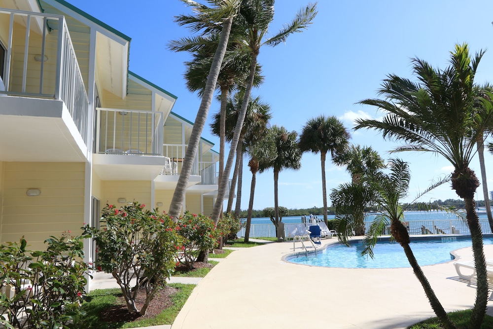 Jupiter Waterfront Inn - carbon neutral hotel in Jupiter