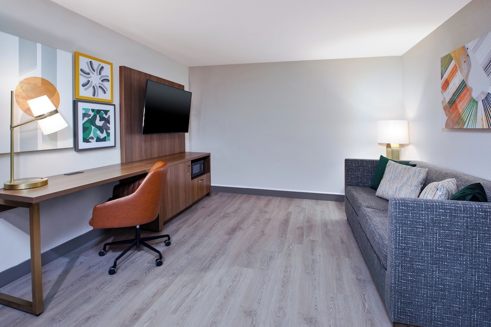 Holiday Inn Ontario Airport by IHG - photo 5