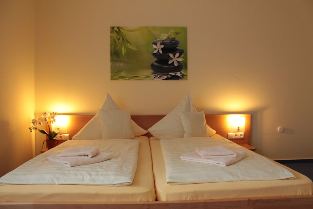 Hotel Landgasthof Ratz — hotel in Rheinau