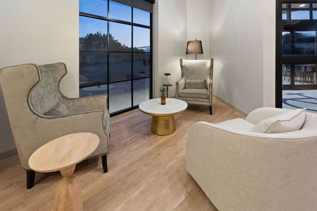 Riverbend Hotel and Suites Trademark Collection by Wyndham - photo 10