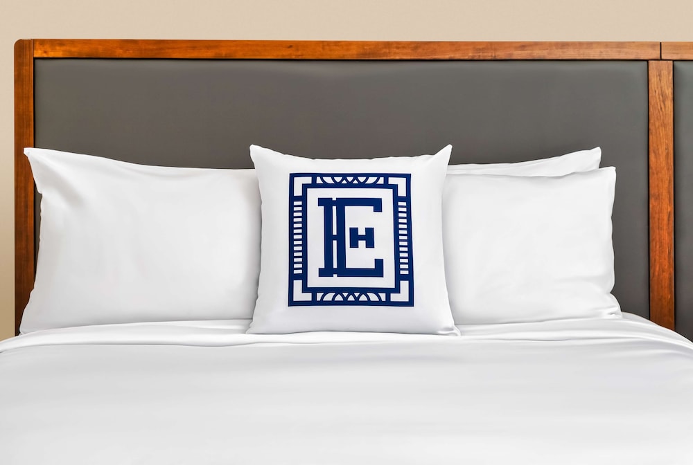Hotel Elkhart Tapestry Collection by Hilton - photo 17