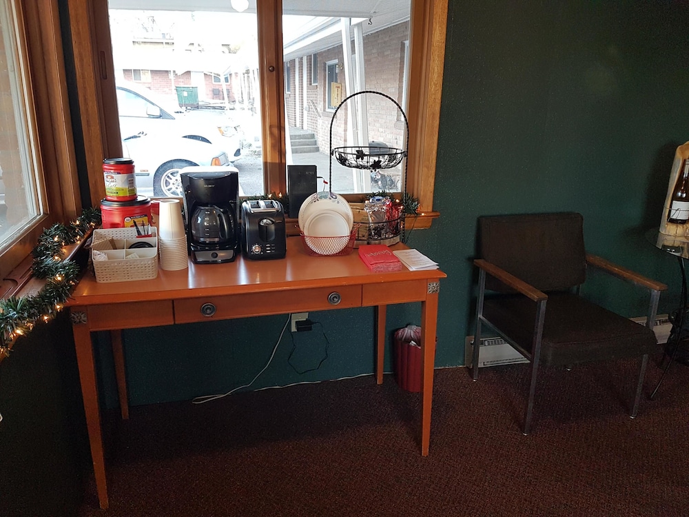 The Butte Motel - photo 22
