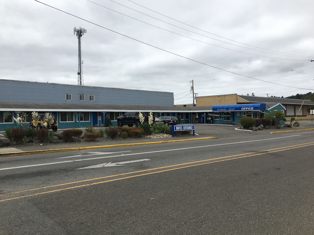 Southsider Motel - photo 14