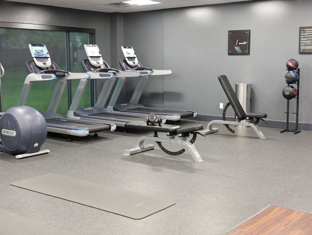 DoubleTree by Hilton Omaha Southwest - photo 24