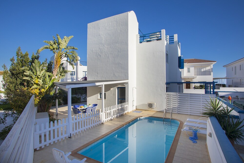 Villa Nicol 31 — 4-Star Luxury Hotel in Protaras, Cyprus