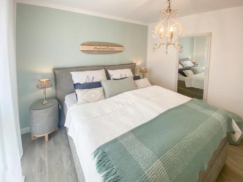 FeWo MeerZeit — 4-Star Luxury Hotel in Kellenhusen, Germany