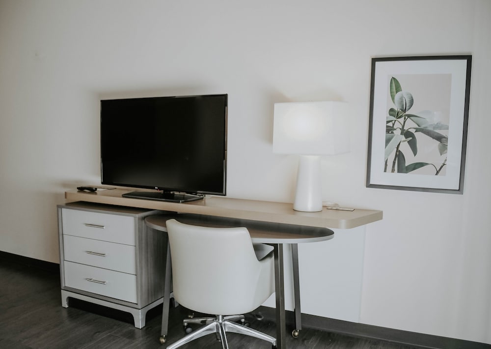 Holiday Inn Omaha Downtown Waterpark an IHG Hotel - photo 4