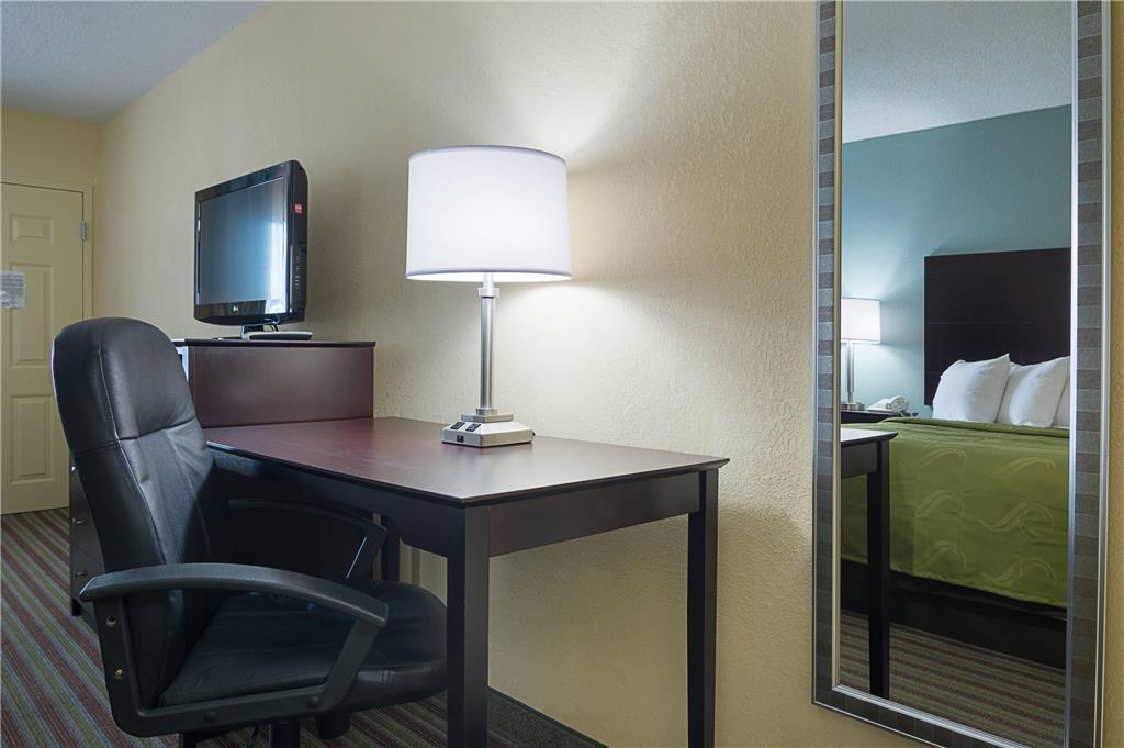 Quality Inn Calhoun North I 75 - photo 8