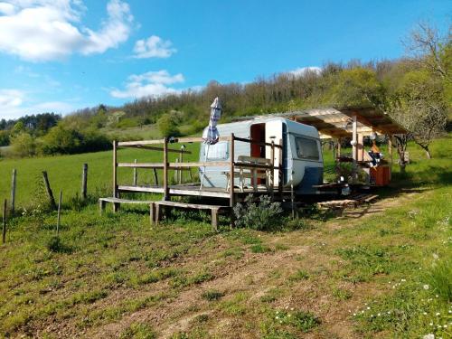 Campingfiz - carbon neutral hotel in Varzy