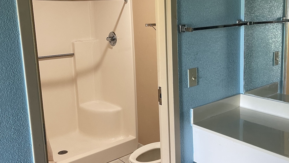 Mayfair Inn - photo 28