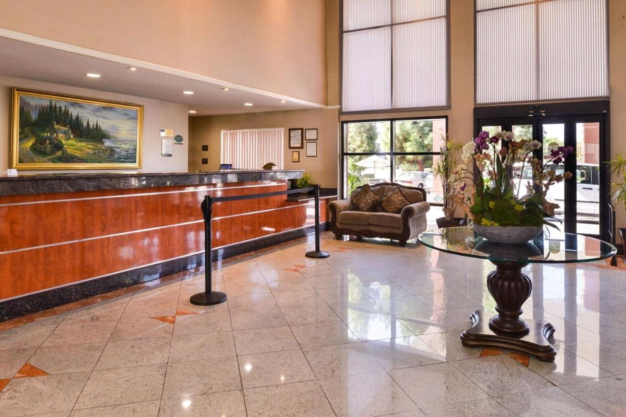 Quality Inn & Suites Walnut City Of Industry - photo 12