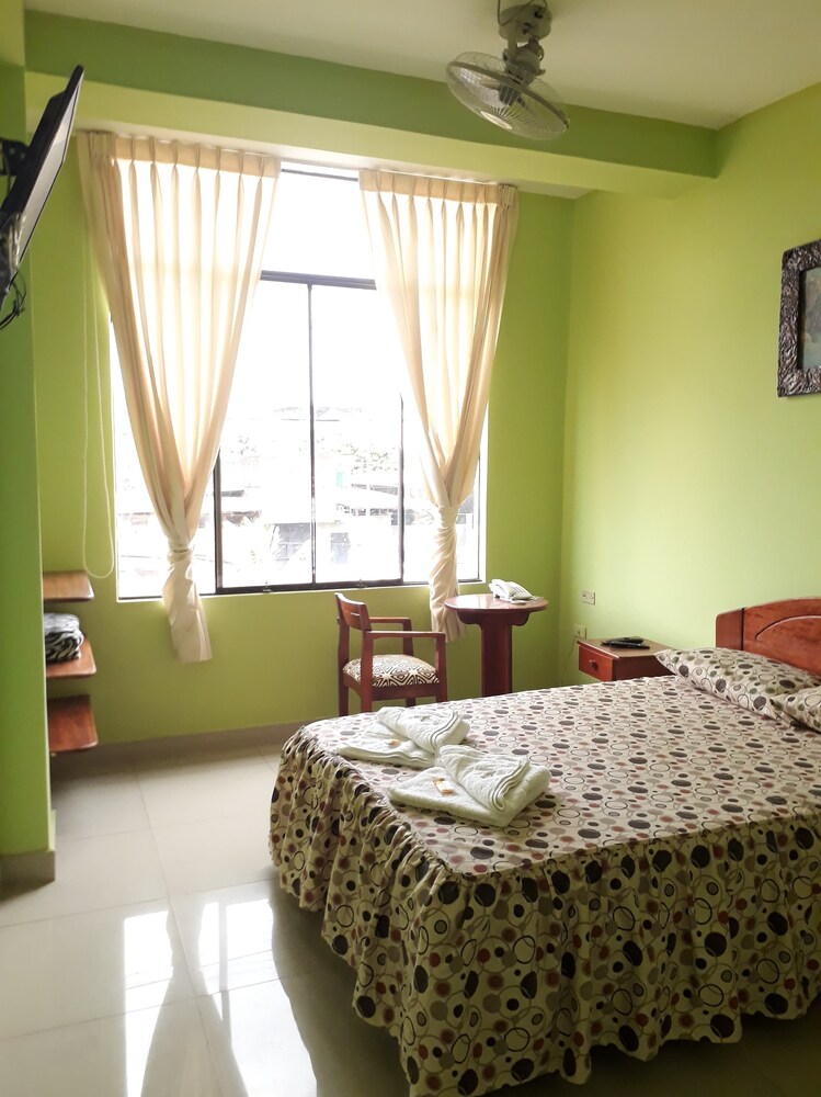 Yacumama Hotel — Puerto Maldonado — photo 2