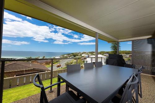Becker Road — carbon neutral stay, Forster