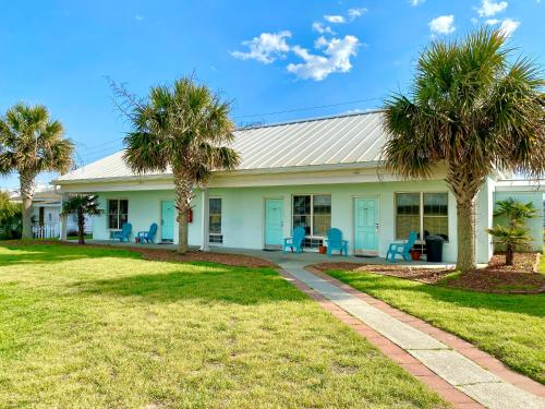 Island Inn of Atlantic Beach - photo 20