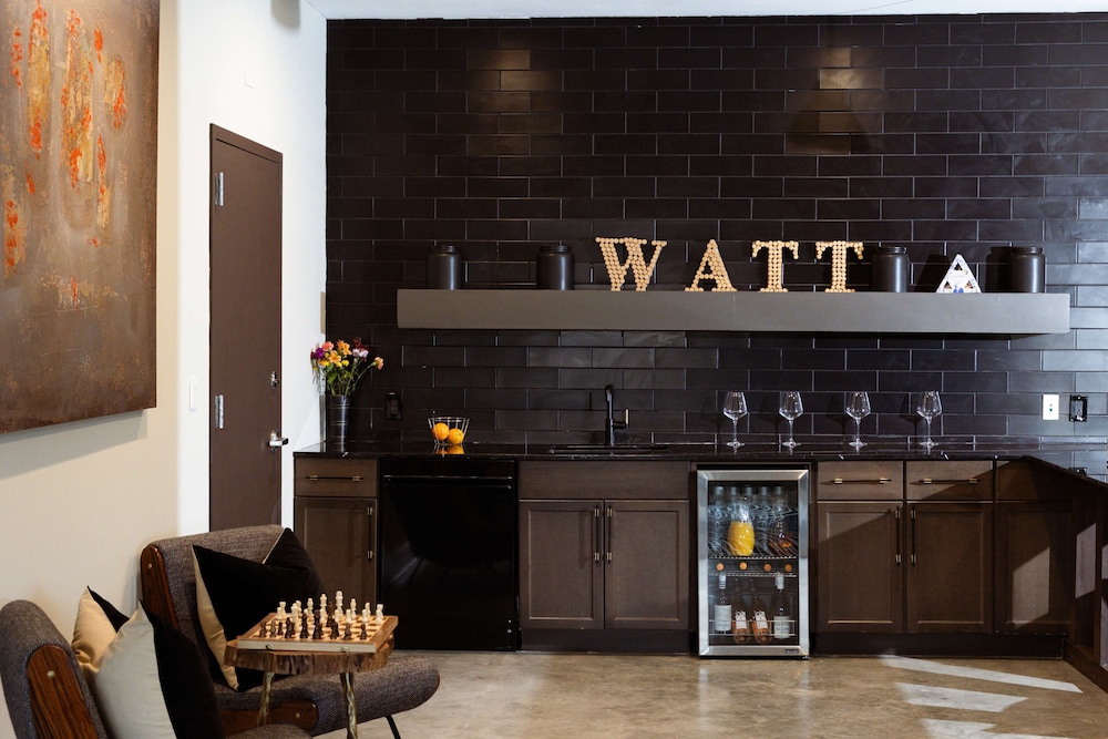 Watt Hotel Rahway Tapestry Collection by Hilton - photo 32