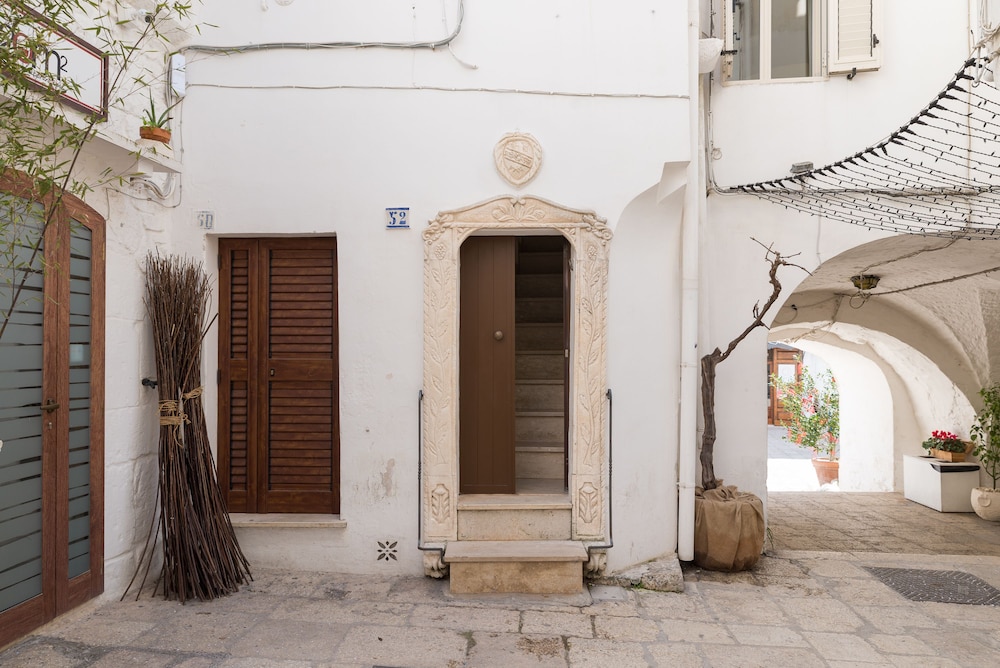 La Casetta nel Cortile by Wonderful Italy — hotel in Cisternino