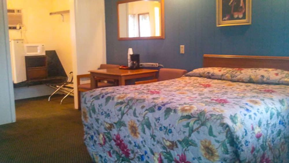 Wyoming Motel Wheatland - photo 17