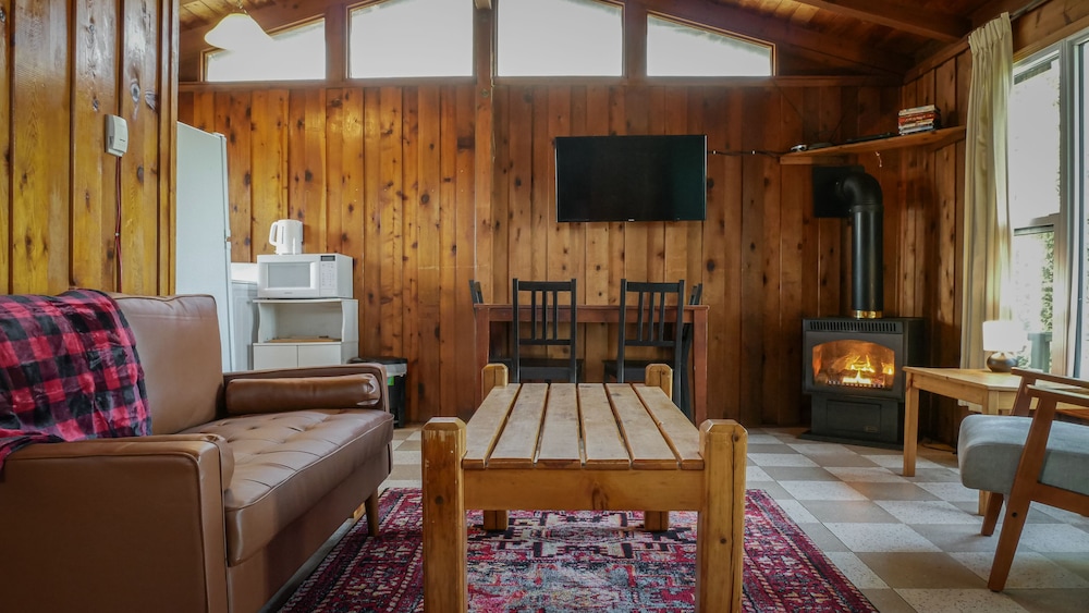 Sunnylea Resort in Barrie, Canada