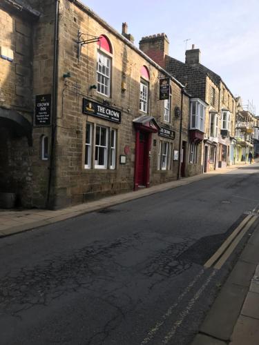 The Crown Inn - carbon neutral hotel in Harrogate