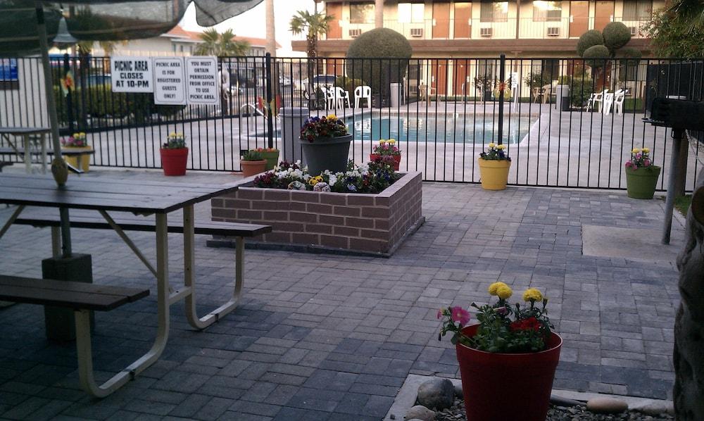 Lancaster Inn - photo 11