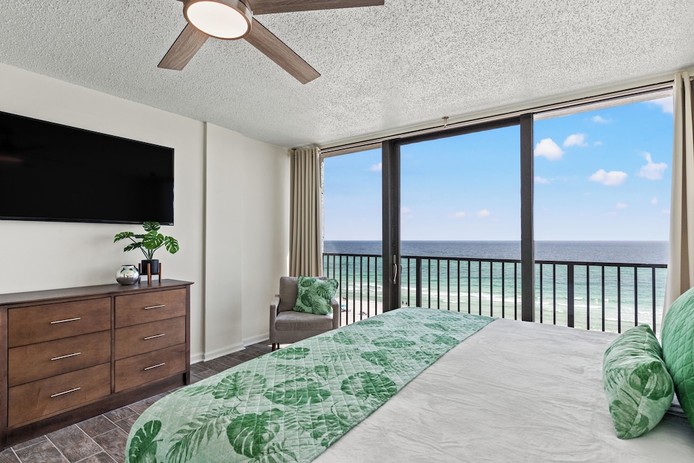 Sandpiper Beacon Beach Resort - photo 23