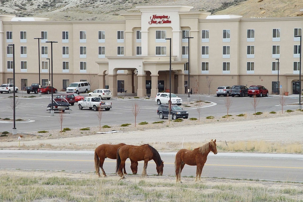 Hampton Inn & Suites Green River - photo 38