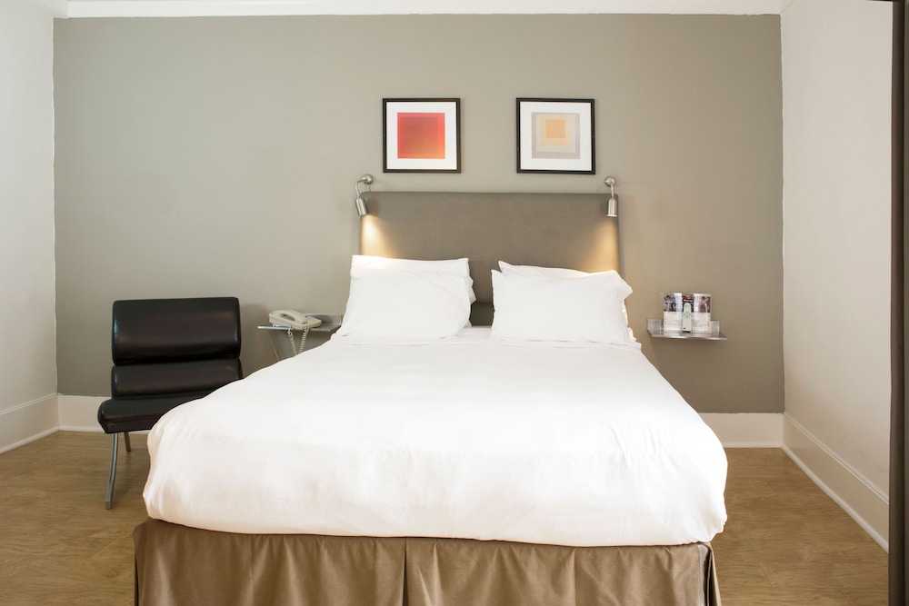 The Herbert Hotel - photo 23
