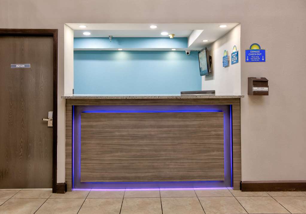 Days Inn by Wyndham Tunica Resorts - photo 14