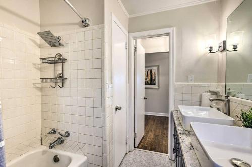 Southern Charm l 5BR l Sleeps 14 l A Location - photo 29
