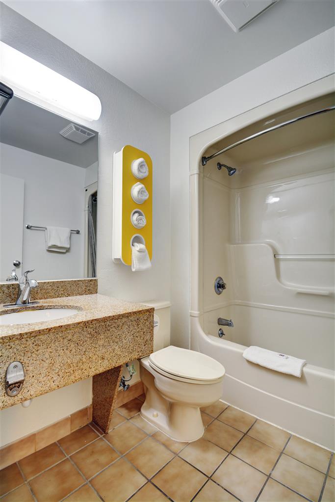 Motel 6 Newport RI - photo 19