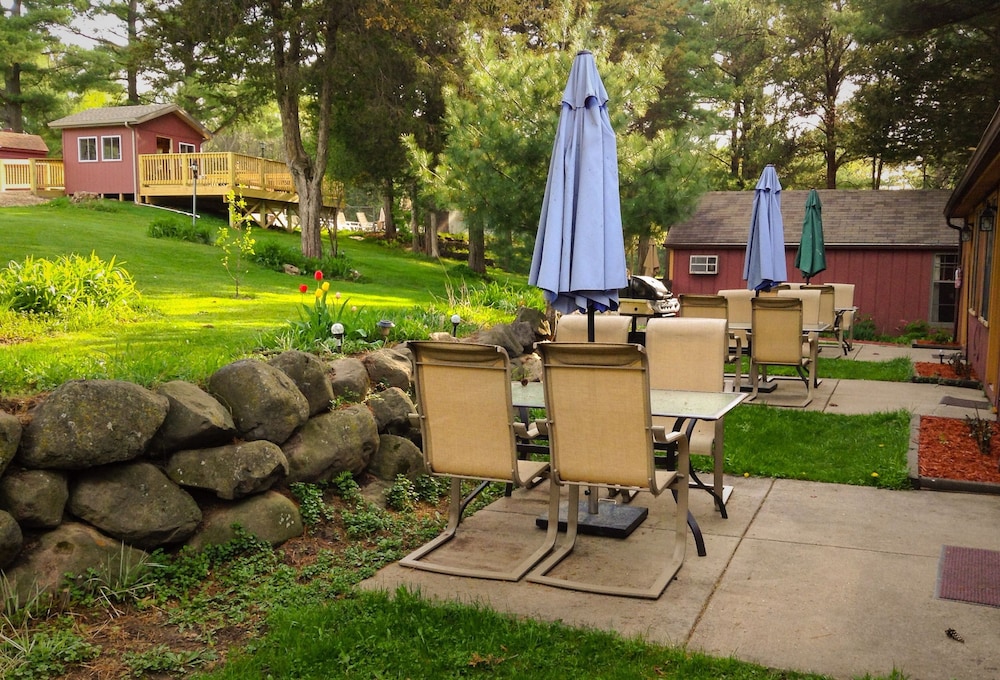 Silver Spruce Resort - photo 15