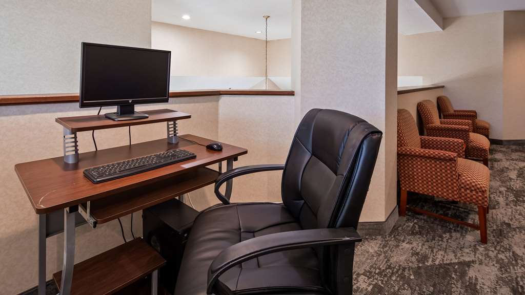 Charlevoix Inn & Suites SureStay Collection by Best Western - photo 9