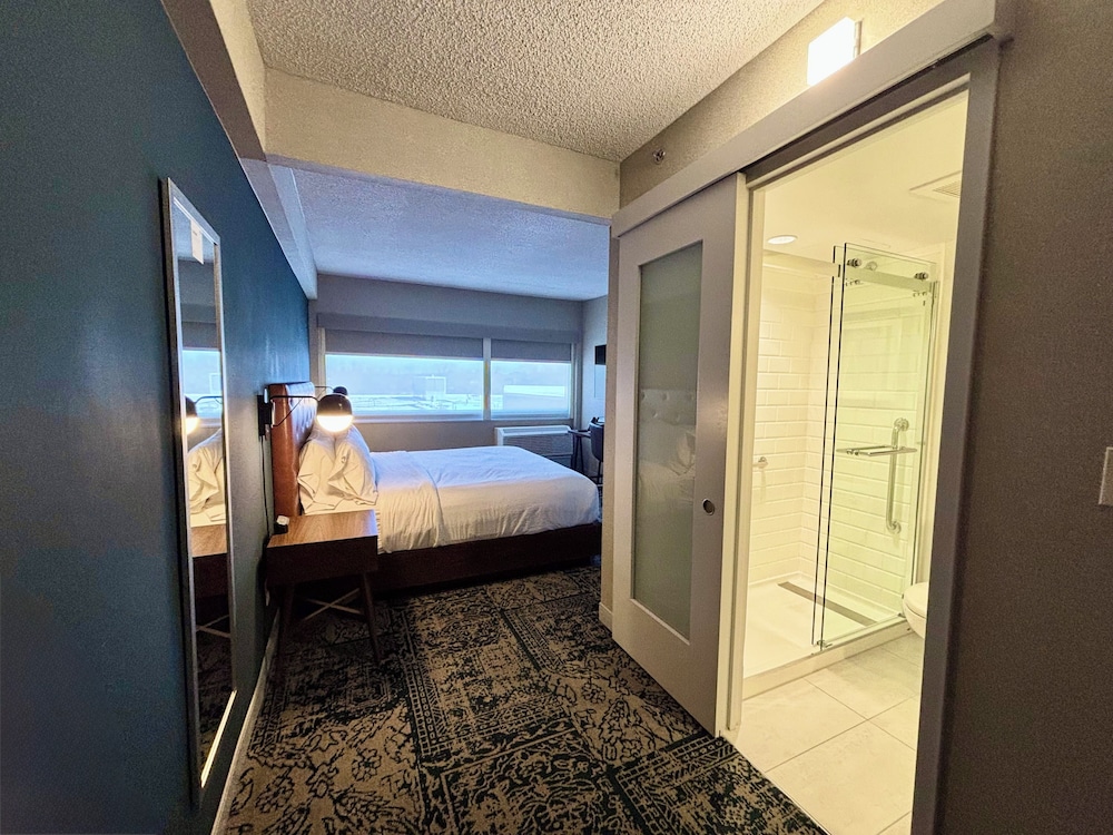Four Points By Sheraton Norwood - photo 31