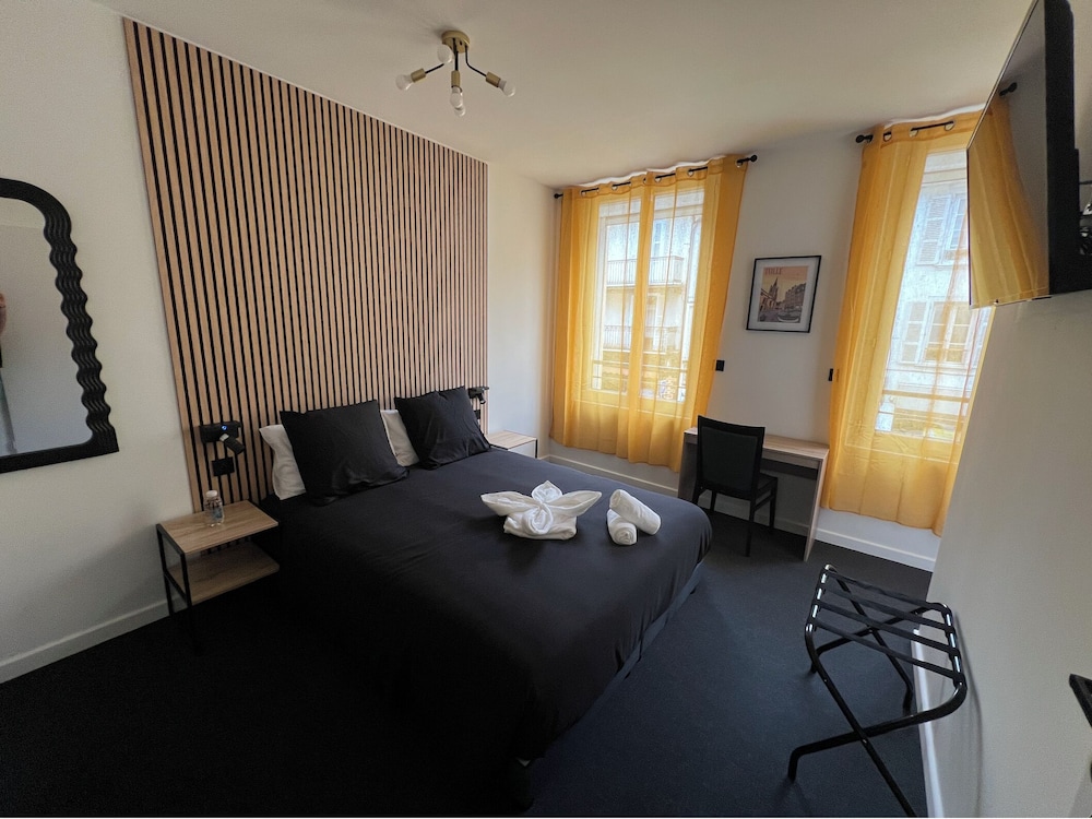 Hotel Le Royal — Tulle
