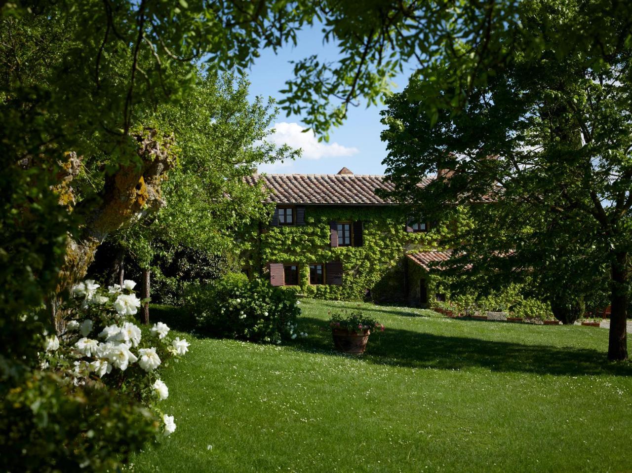 Montauto Suites — 4-Star Luxury Hotel in Chianciano Terme, Italy