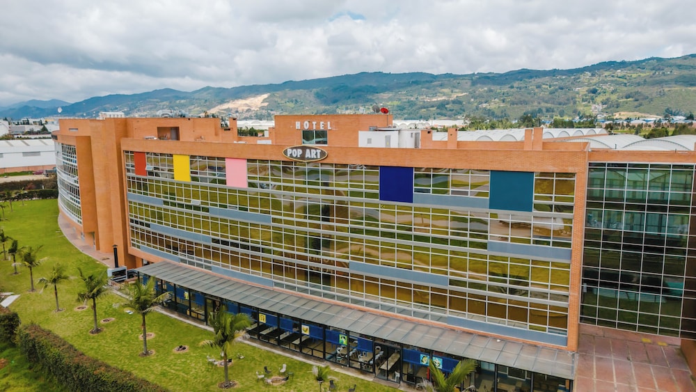 Pop Art Hotel Tocancipá y Centro de Convenciones — hotel in Tocancipa