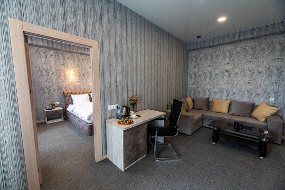 Blossom Inn — 4-Star Luxury Hotel in Tbilisi, Georgia