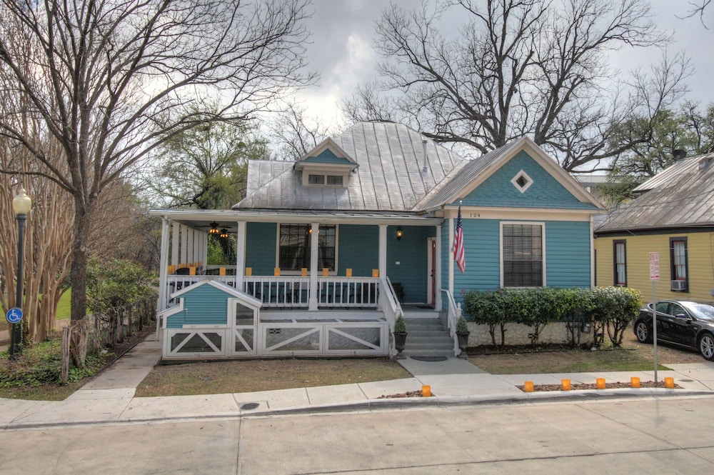 Inn on the Riverwalk - photo 85