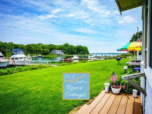 Premier Waterfront Cottage 2 17908480 — Riverhead
