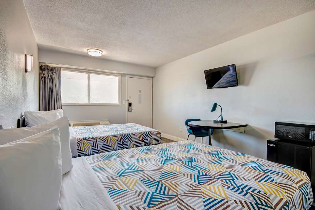 Motel 6 Osu N - photo 10