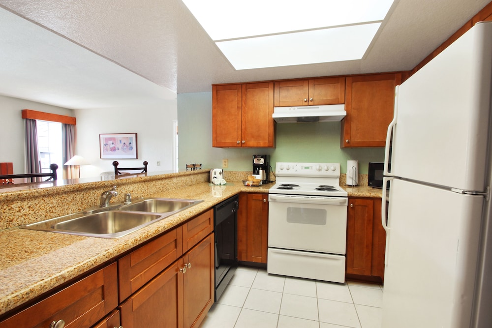 Riviera Oaks Resort - photo 18