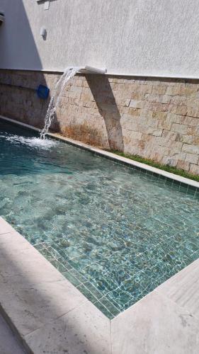 Leisure Space Refúgio com Piscina climatizada e churrasqueira — hotel in Suzano