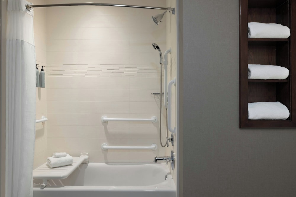 Residence Inn Des Moines Downtown - photo 14