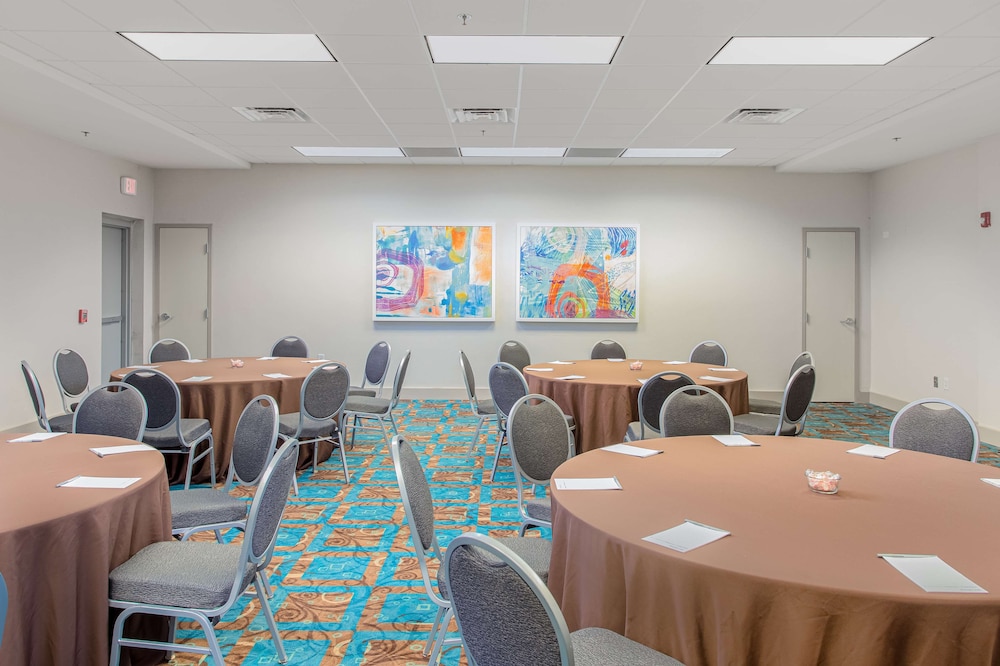 Hampton Inn Pensacola Beach - photo 100