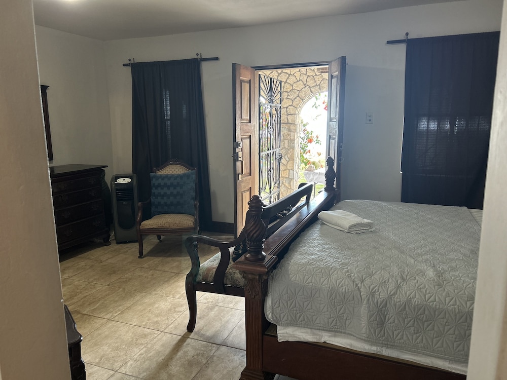 The Belair — Bluefields — photo 4