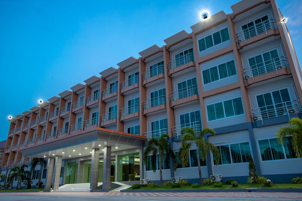 O2 Hotel Lopburi in Lop Buri, Thailand