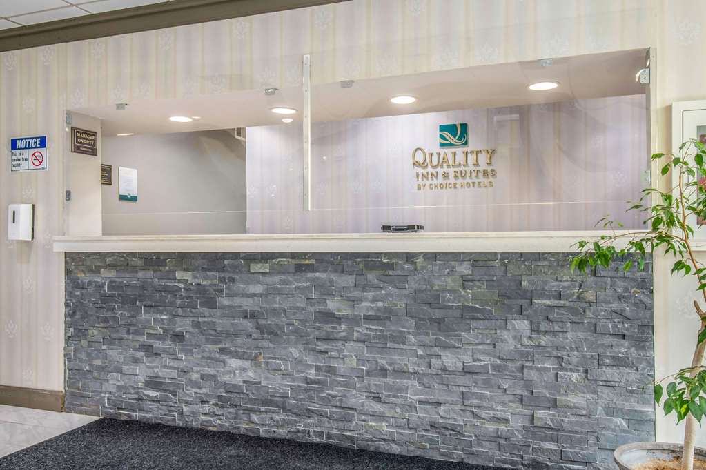 Quality Inn & Suites York East - photo 6