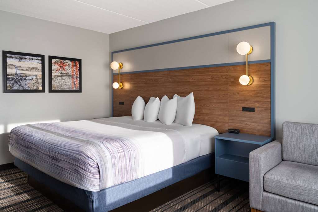 AmericInn by Wyndham Beaver Dam - photo 11