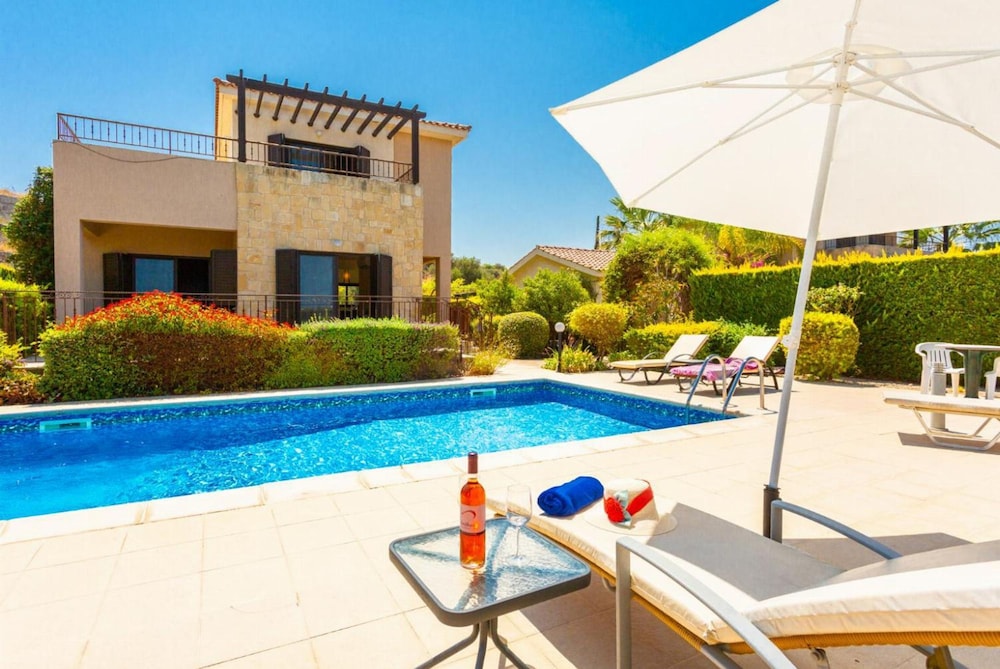 Villa Fortuna — 4-Star Luxury Hotel in Polis, Cyprus