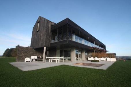luxe vakantiehuis met panoramisch uitzicht Nisramont in La Roche-En-Ardenne, Belgium